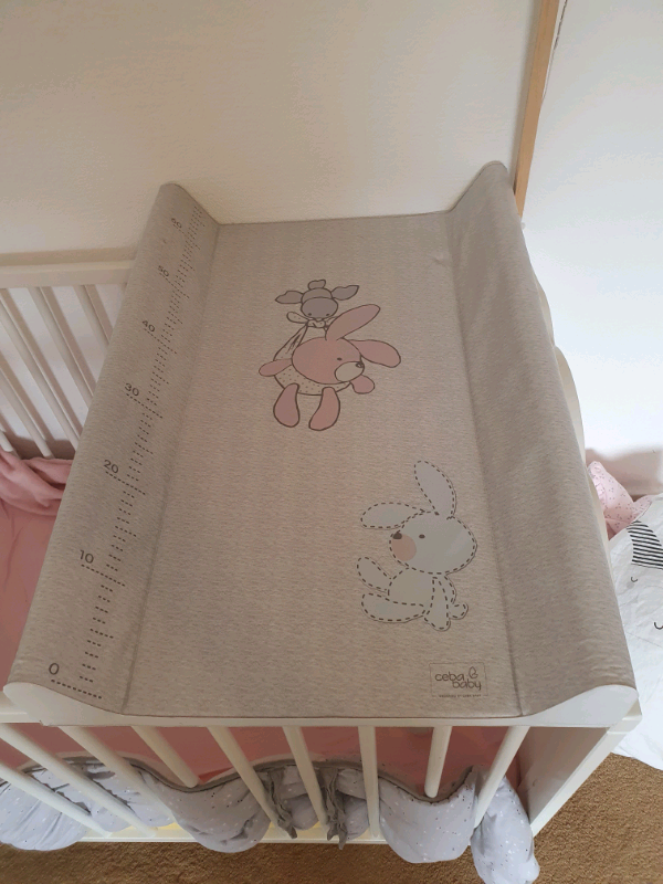changing mat cot top